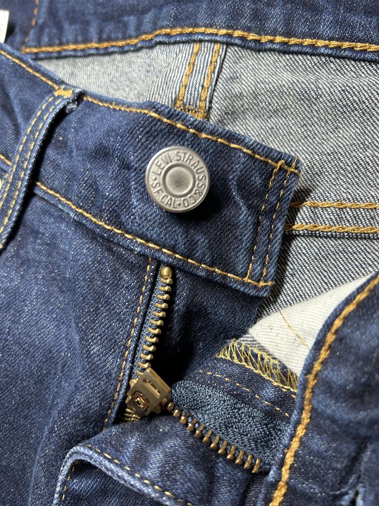 Джинси Levis 511 в ідевльному стані
