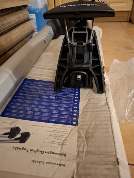 Bagażnik dachowy vw Passat b8 kombi oem belki poprzeczki relingi thule