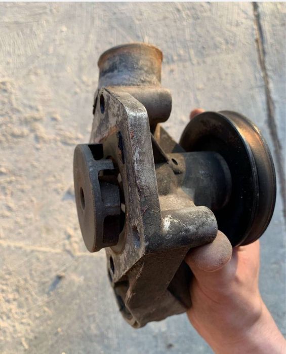 Помпа skoda Felicia 1.3