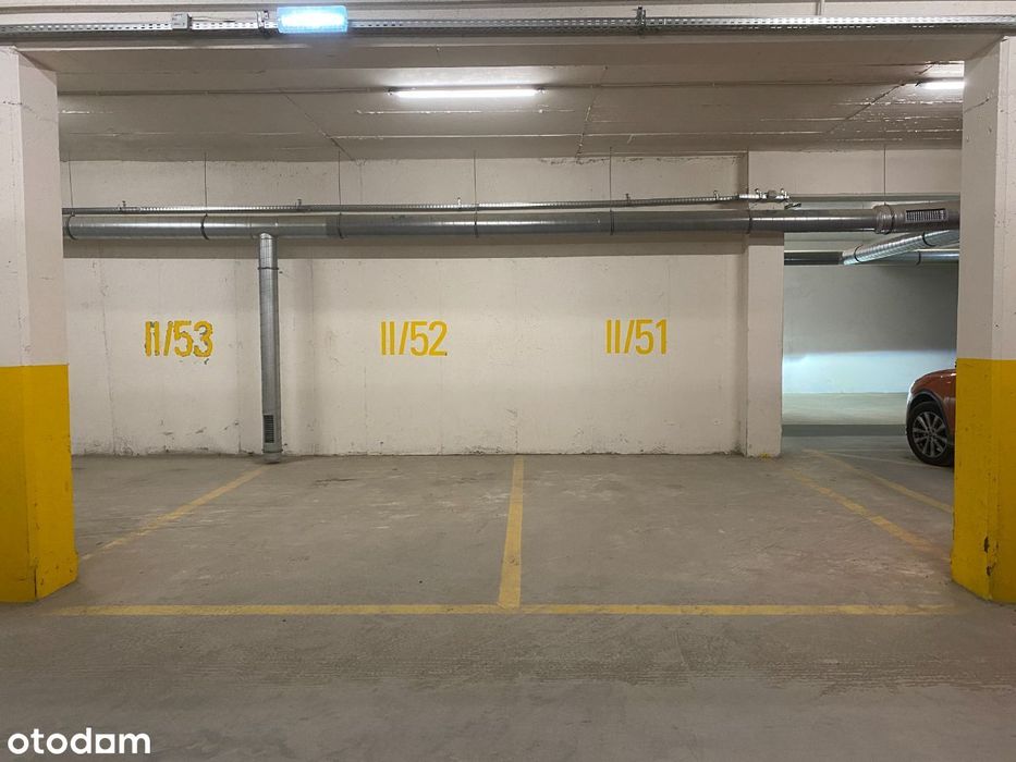 Wynajmę miejsce parkingowe w hali garażowej w Lubo