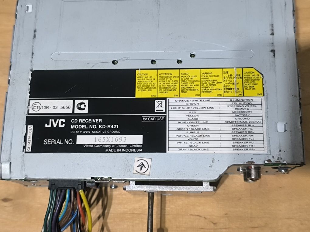 Магнитола JVC KD-R421
