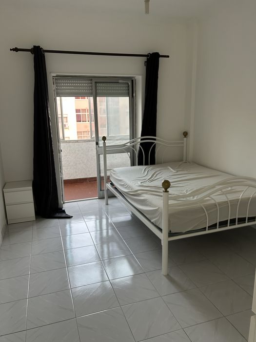 Quarto para solterias, 10min do Rio Sul fogueteiro