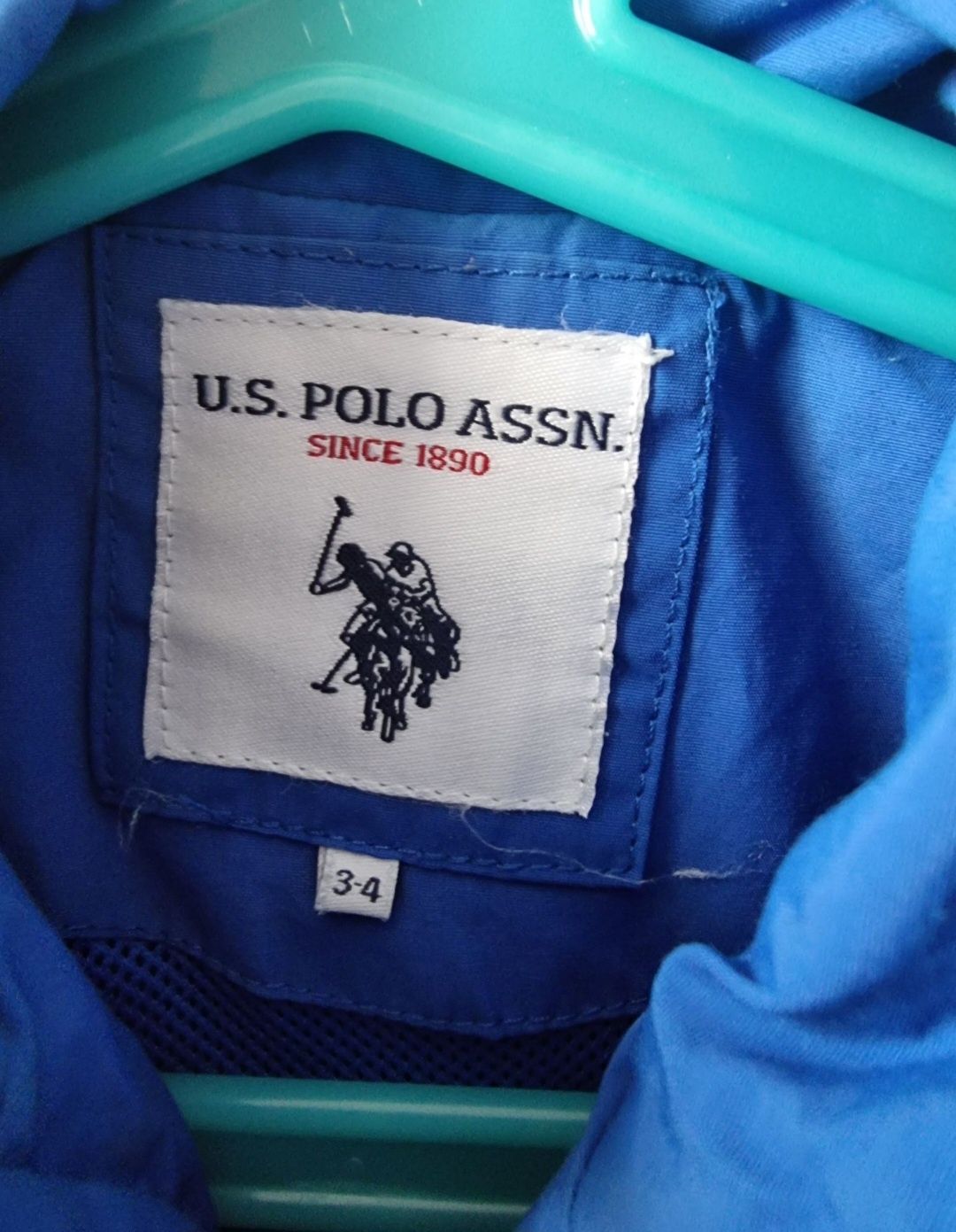 Sprzedam przejściową  kurtkę U.S. Polo ASSN.
Zapraszam do zakupu.
Stan