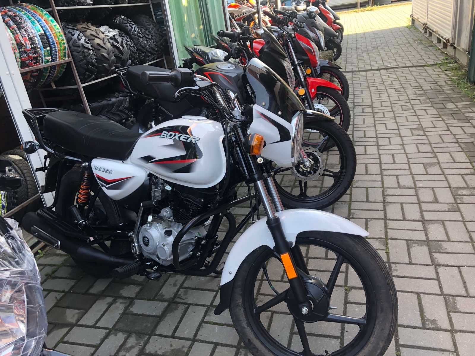 Мотоцикл Bajaj Boxer BM 150