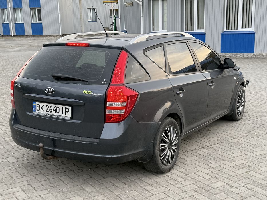 Розбираю Kia Ceed 2.0d ІДЕАЛ 6ст 2008р на ходу