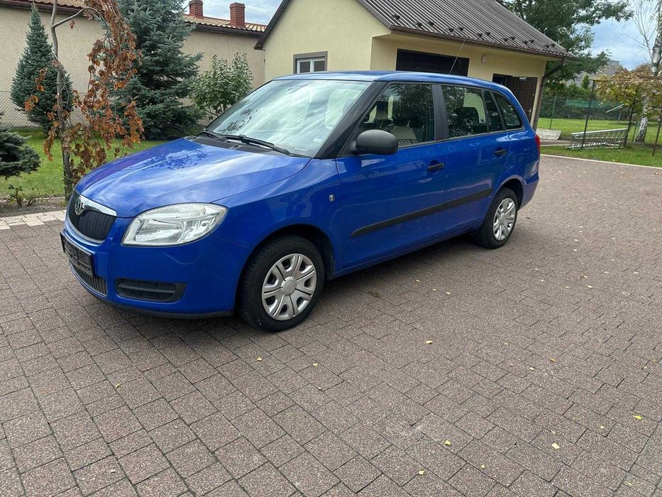 Skoda Fabia 1.2 Benzyna Manual Klimatyzacja Ładny Stan