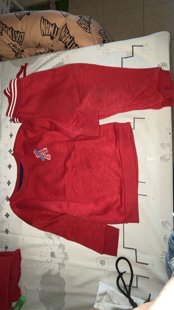 conjunto vermelho