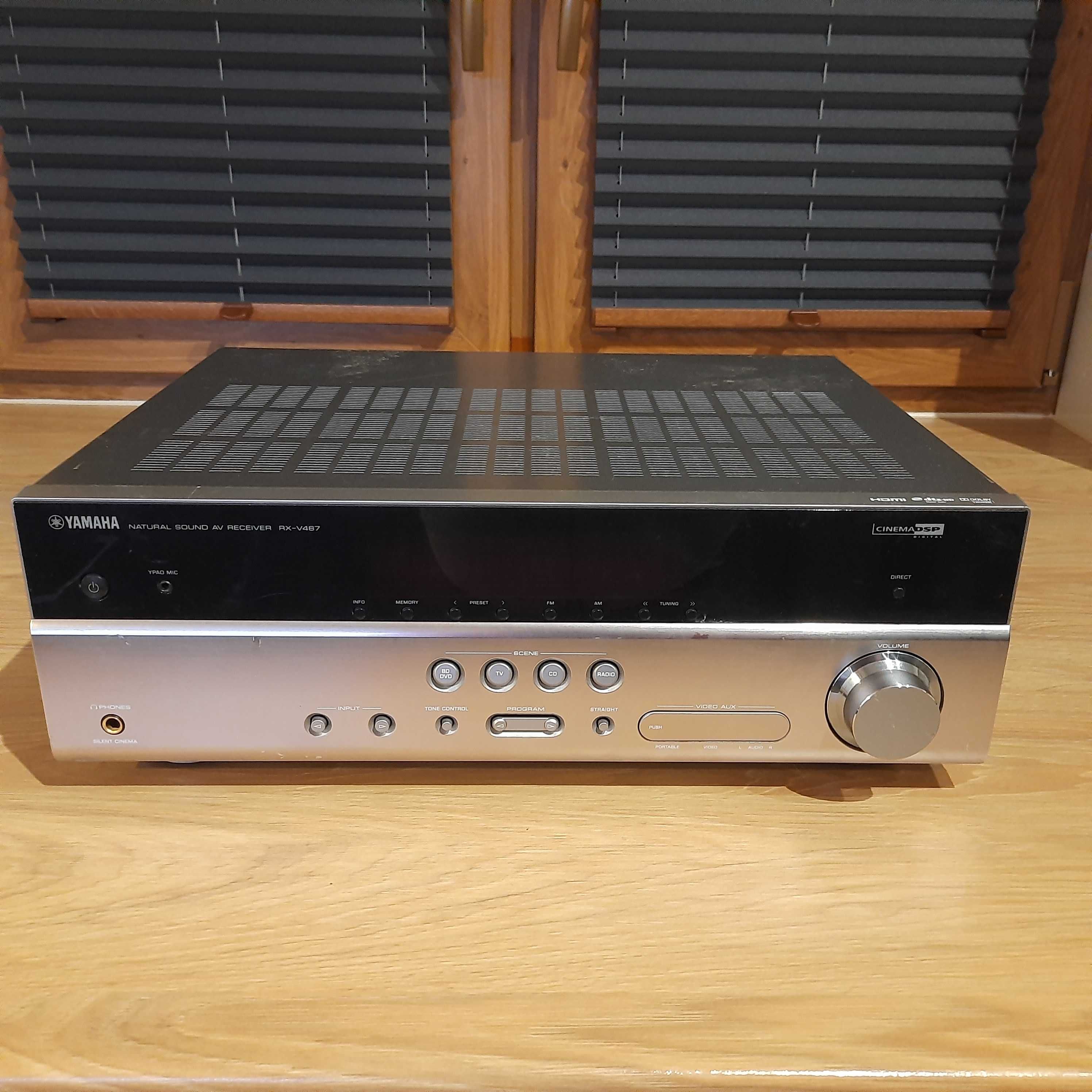 amplituner YAMAHA RX-V467 / 963