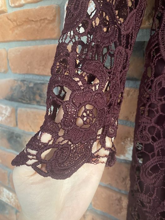 Sukienka koronkowa Mohito