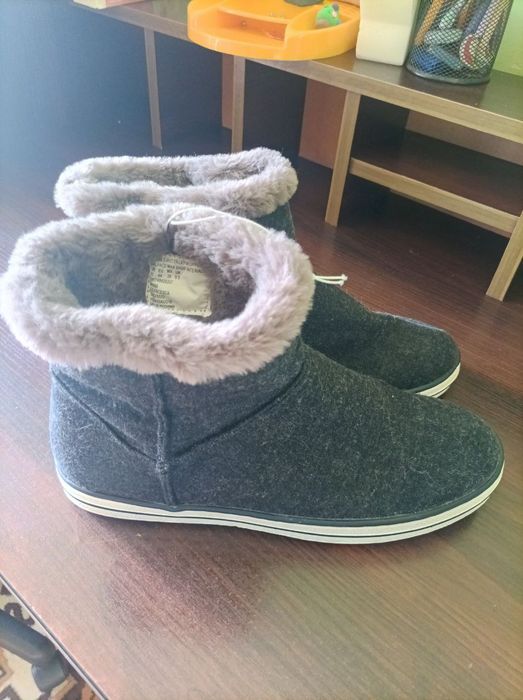 Уггі,зимові ботінки,Демі ботінки 27,5-28 см