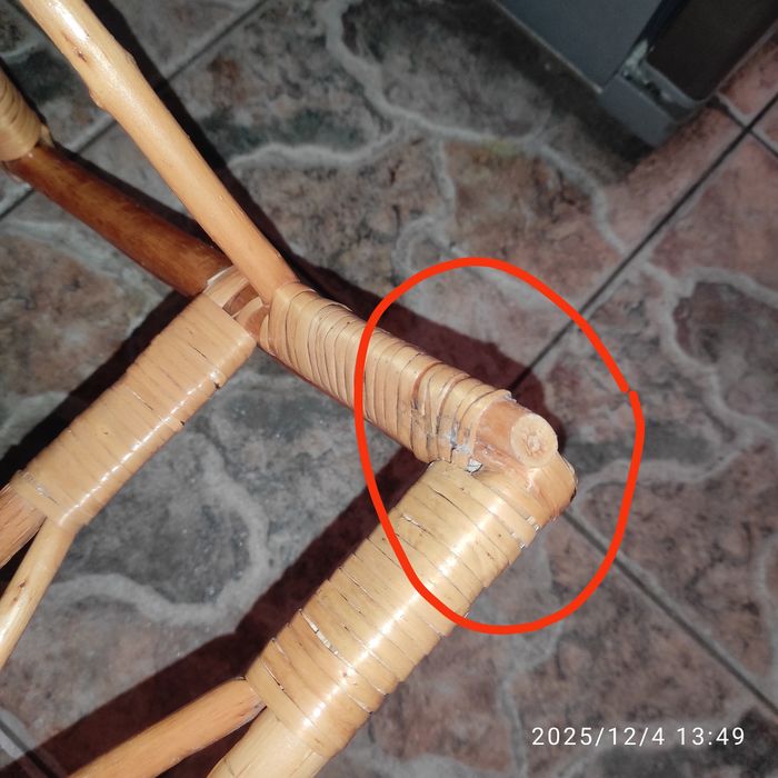 Плетене крісло качалка гойдалка ротанг плетеное кресло з лози