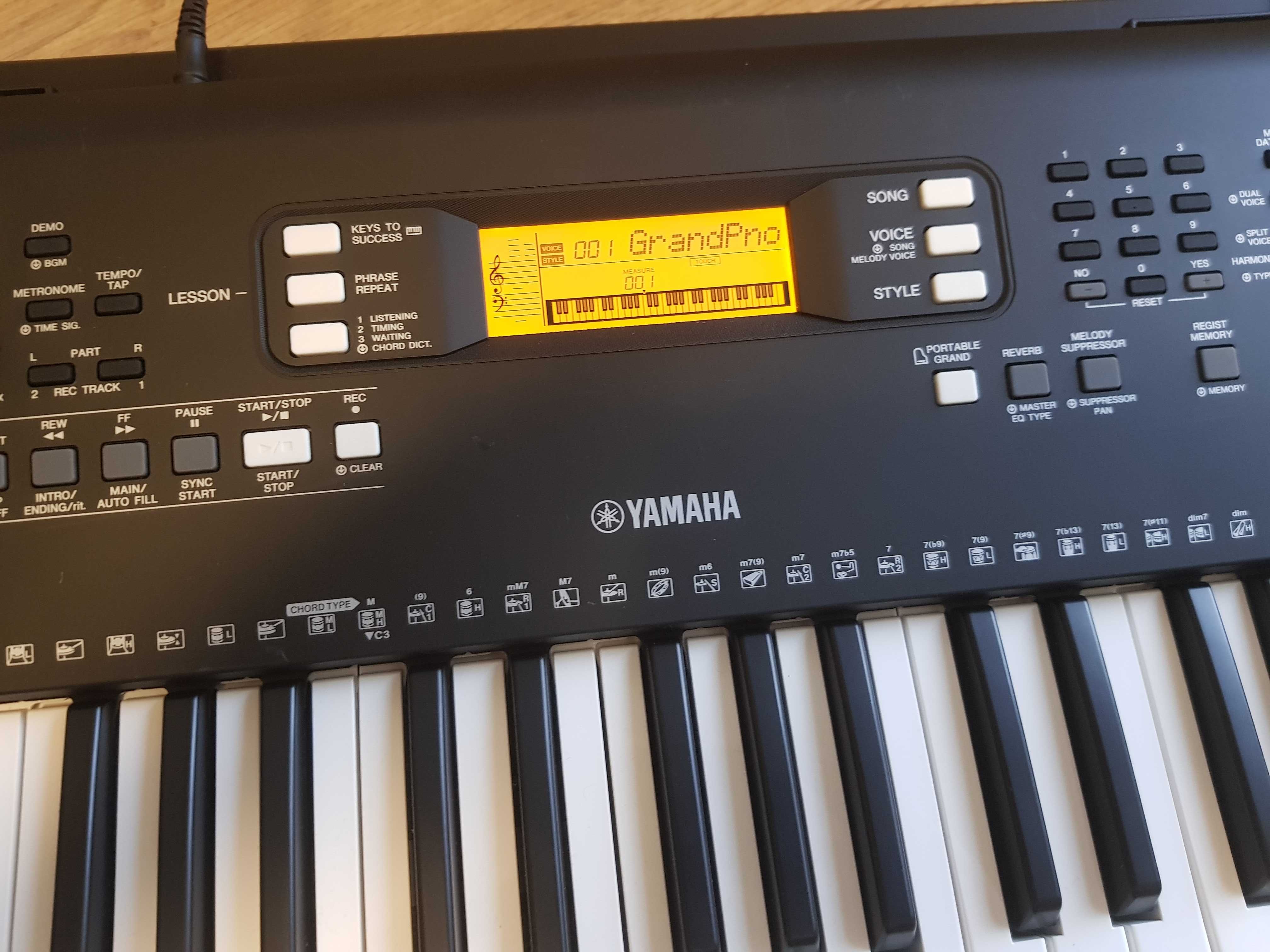 Yamaha keyboard PSR-E363 (YPT-360) stan jak NOWY
