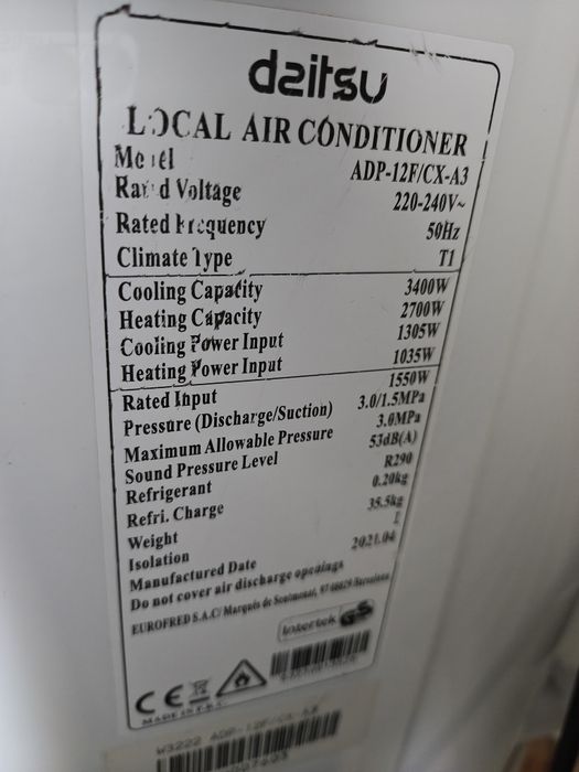 Ar condicionado portátil Daitsu para reparar ou peças