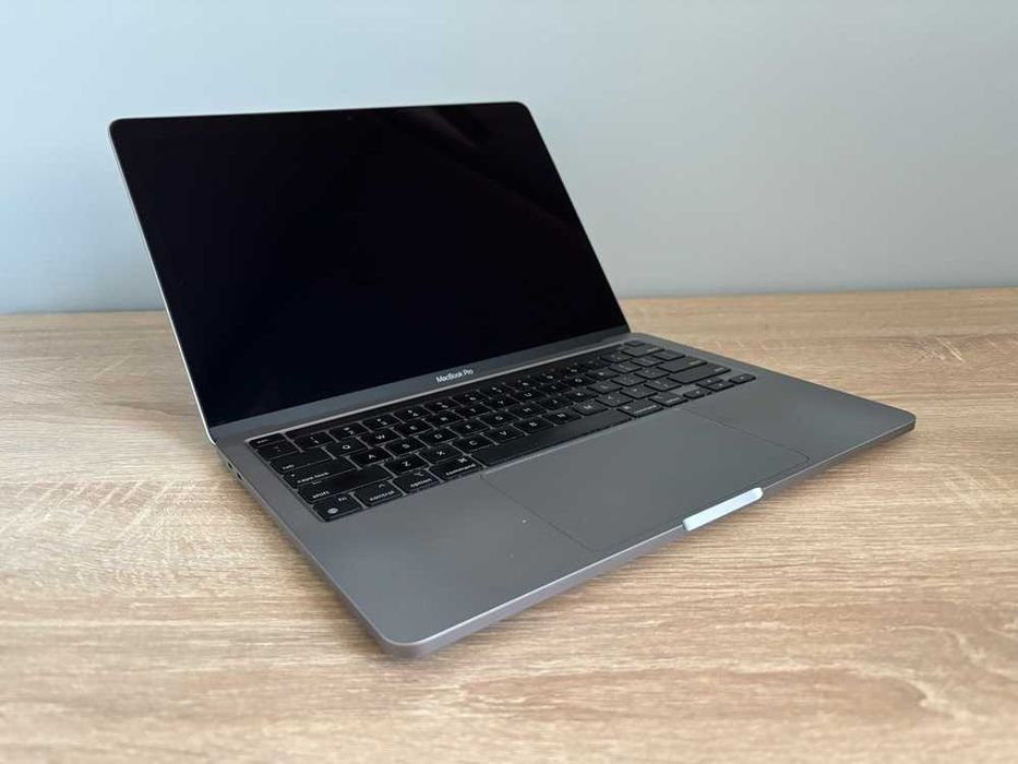 MacBook Pro 13' 2020, M1, 16GB RAM, 512GB SSD, space gray, touchbar