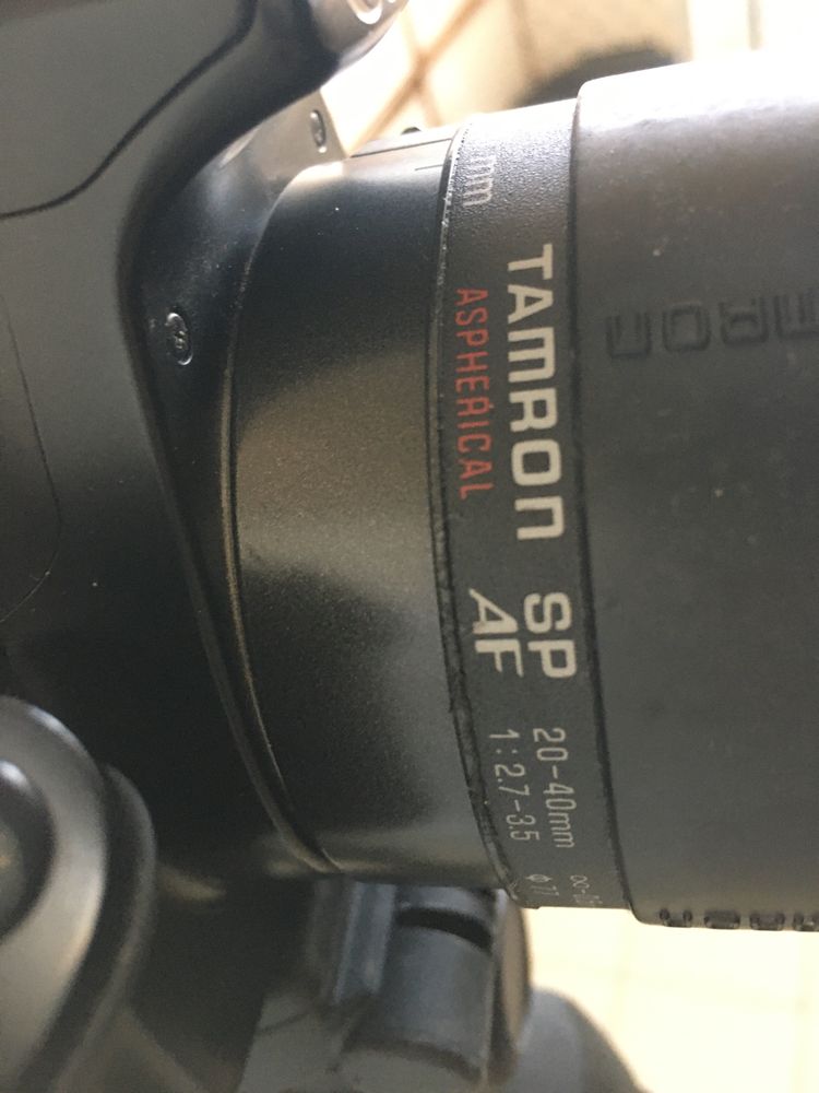 Canon EOS 1100D + Lente + acessorios