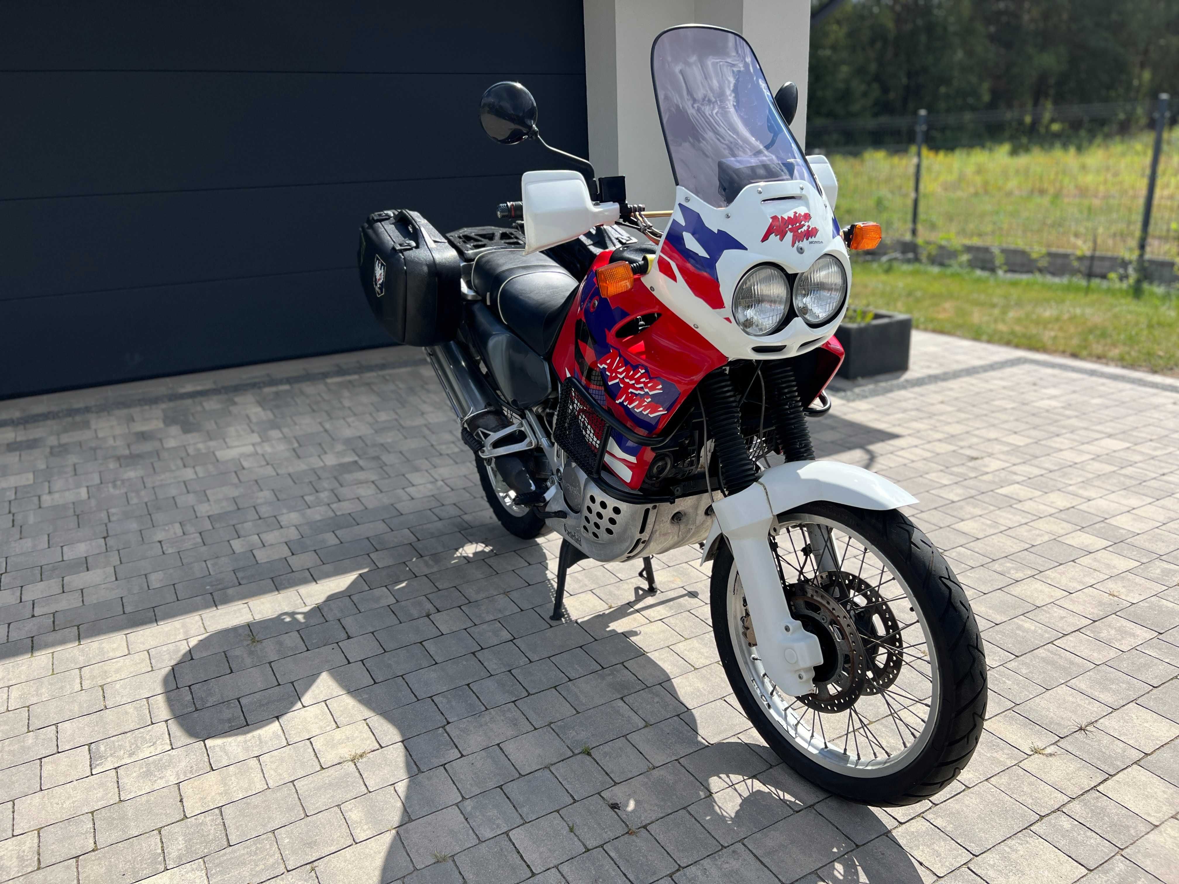Honda Africa Twin XRV750T