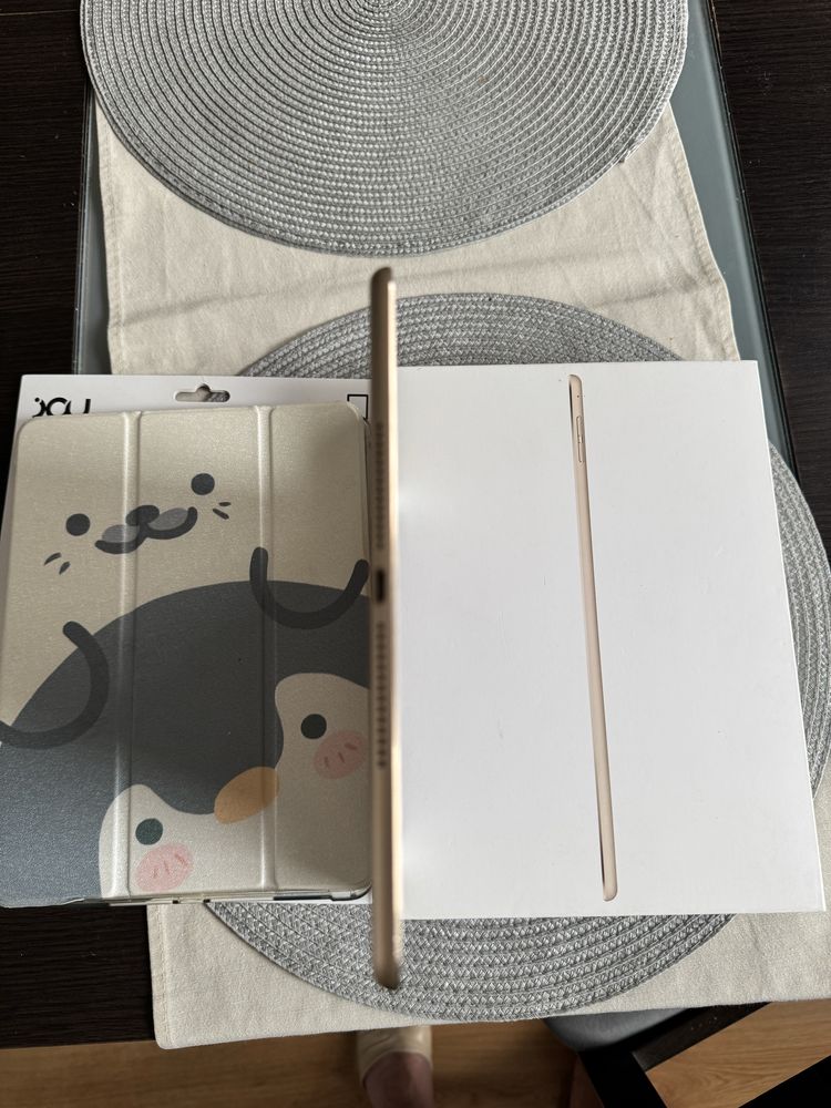 Ipad Air WIFI 16 gb Gold, model A1566