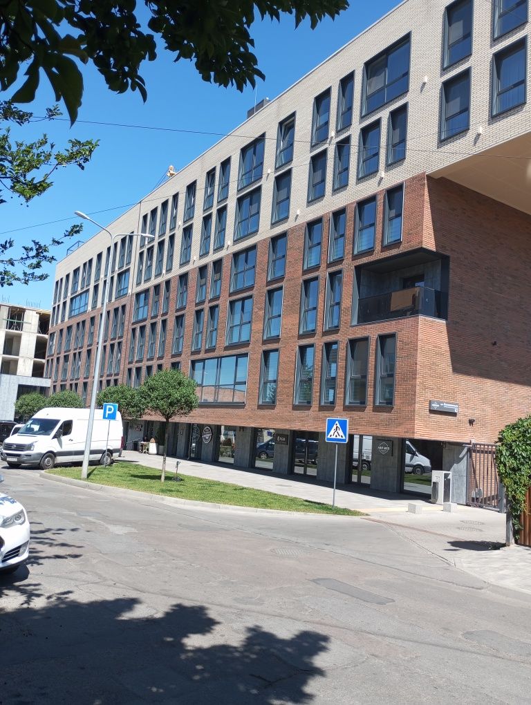 Продається 1 кімнатна новобудова по вул. Буковинській