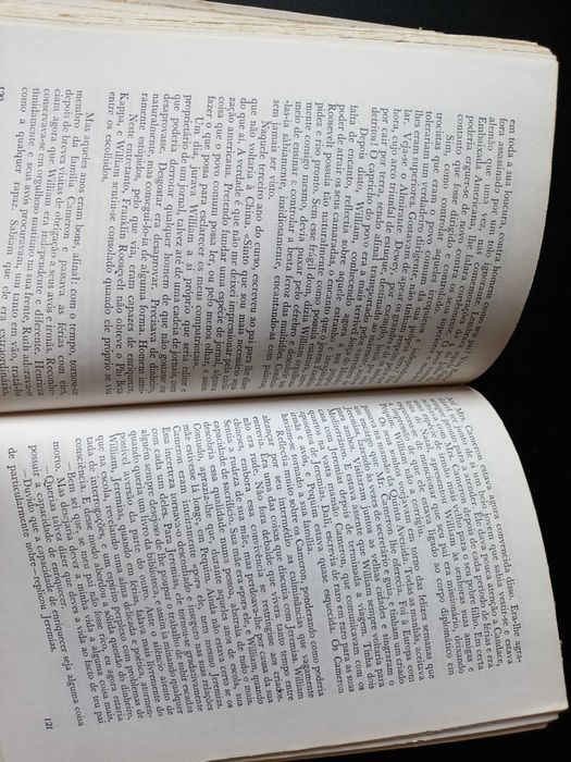 "Debaixo do Céu" por Pearl Buck