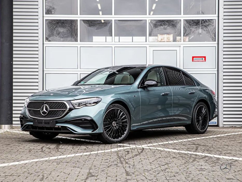 Mercedes-Benz Klasa E E 300de 4M PHEV / Pakiet AMG Premium / 24728 / DDB Auto