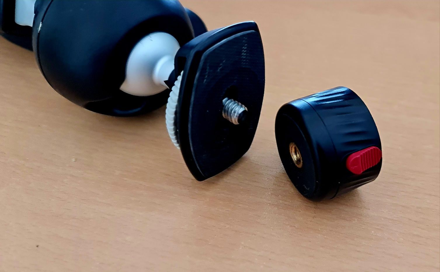 Neewer Quick Release - para Gopro, Insta360, Osmo, DJI
