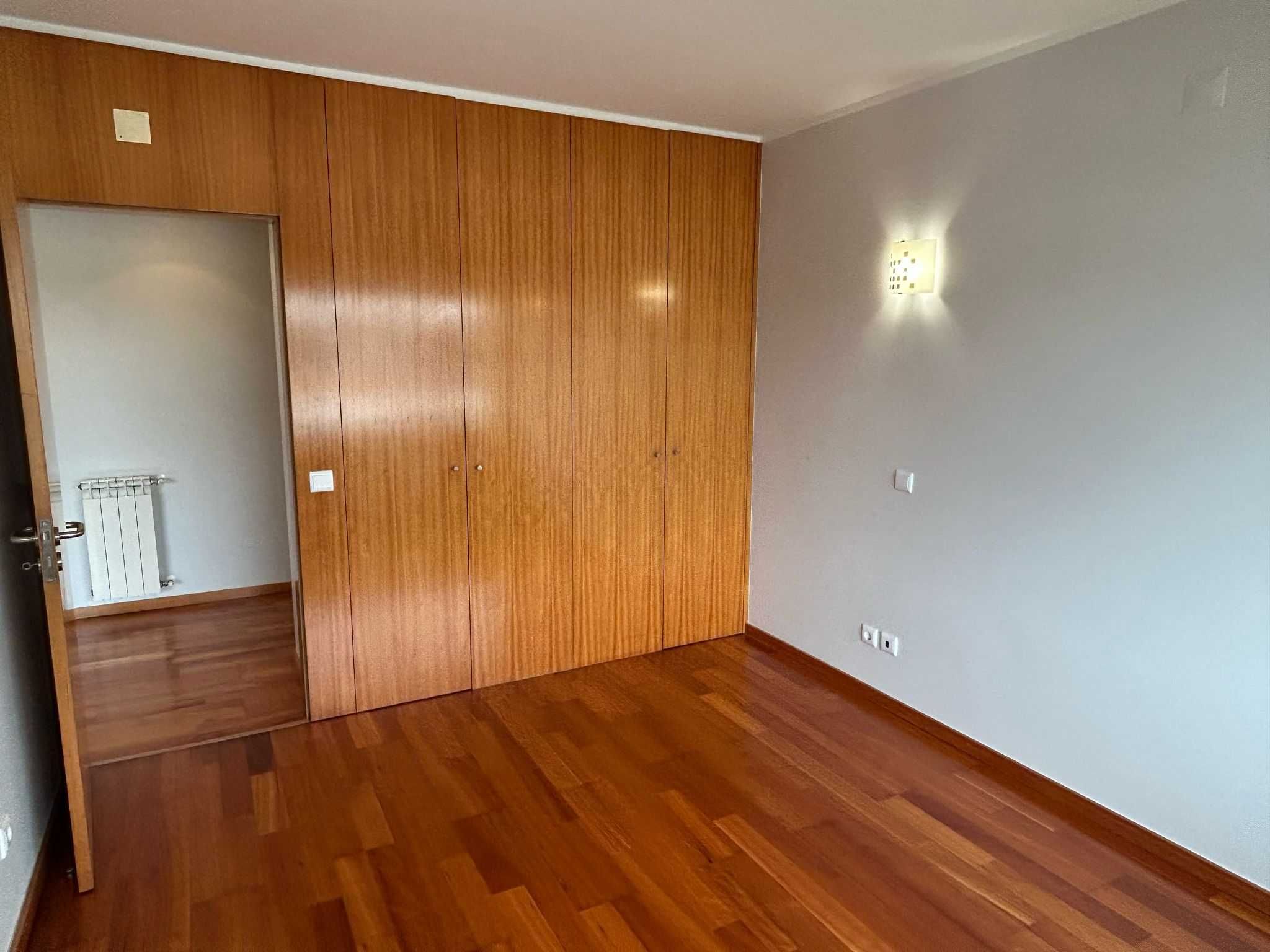 T2 Arrendamento Quinta da Várzea - Coimbra