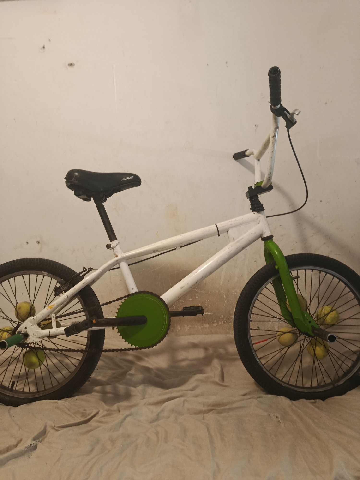 BMX aro 20 (bom estado) EM DINHEIRO
