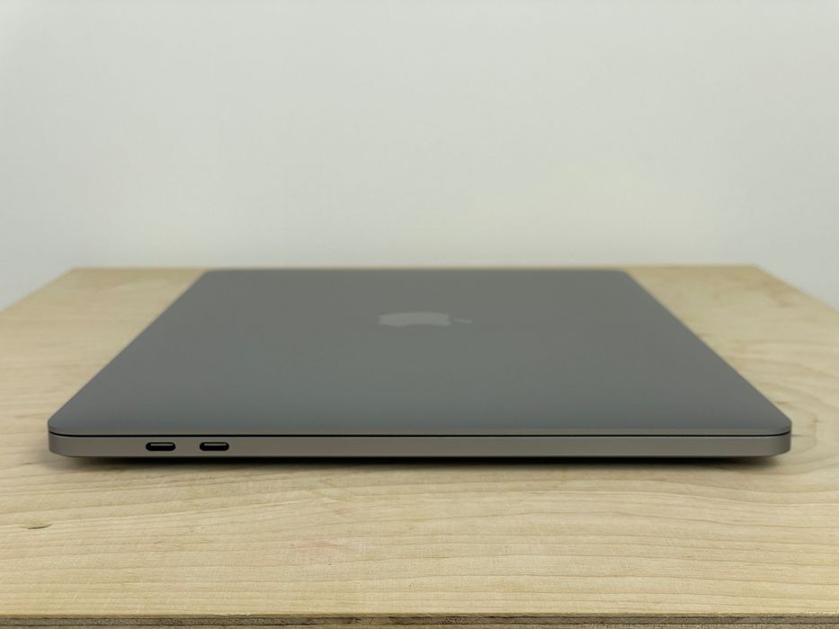 2022 MacBook Pro A2338 13" M2 16GB 1000GB NOWY !!!