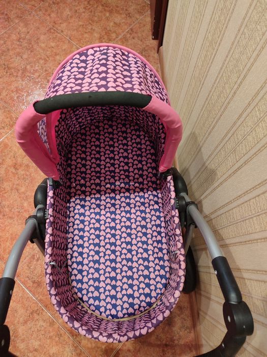 Іграшкова коляска