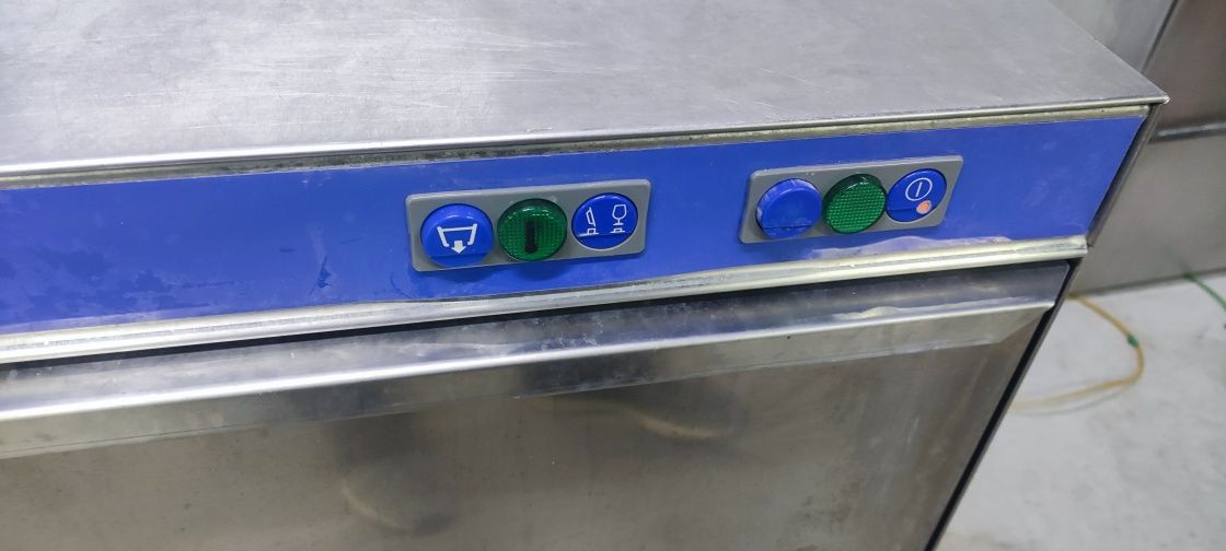 Промышленная посудомоечная машина Bartshcher TF50