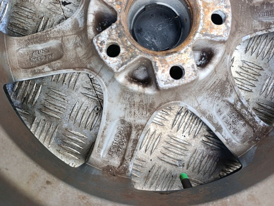 Kia Hyundai felgi aluminiowe z Niemiec ladny stan 5x114,3