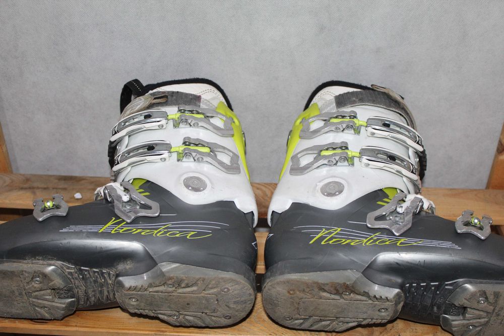 Buty narciarskie Nordica N4 NXT, roz. 24,5 cm- 38 EU