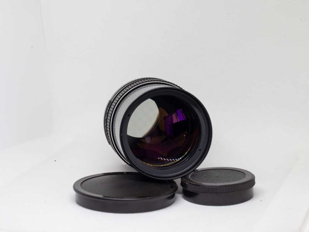 Objetiva analógica Pentacon auto 2.8/135 MC Encaixe M-42