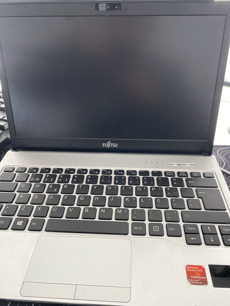 Computador Portatil Fujitsu S938