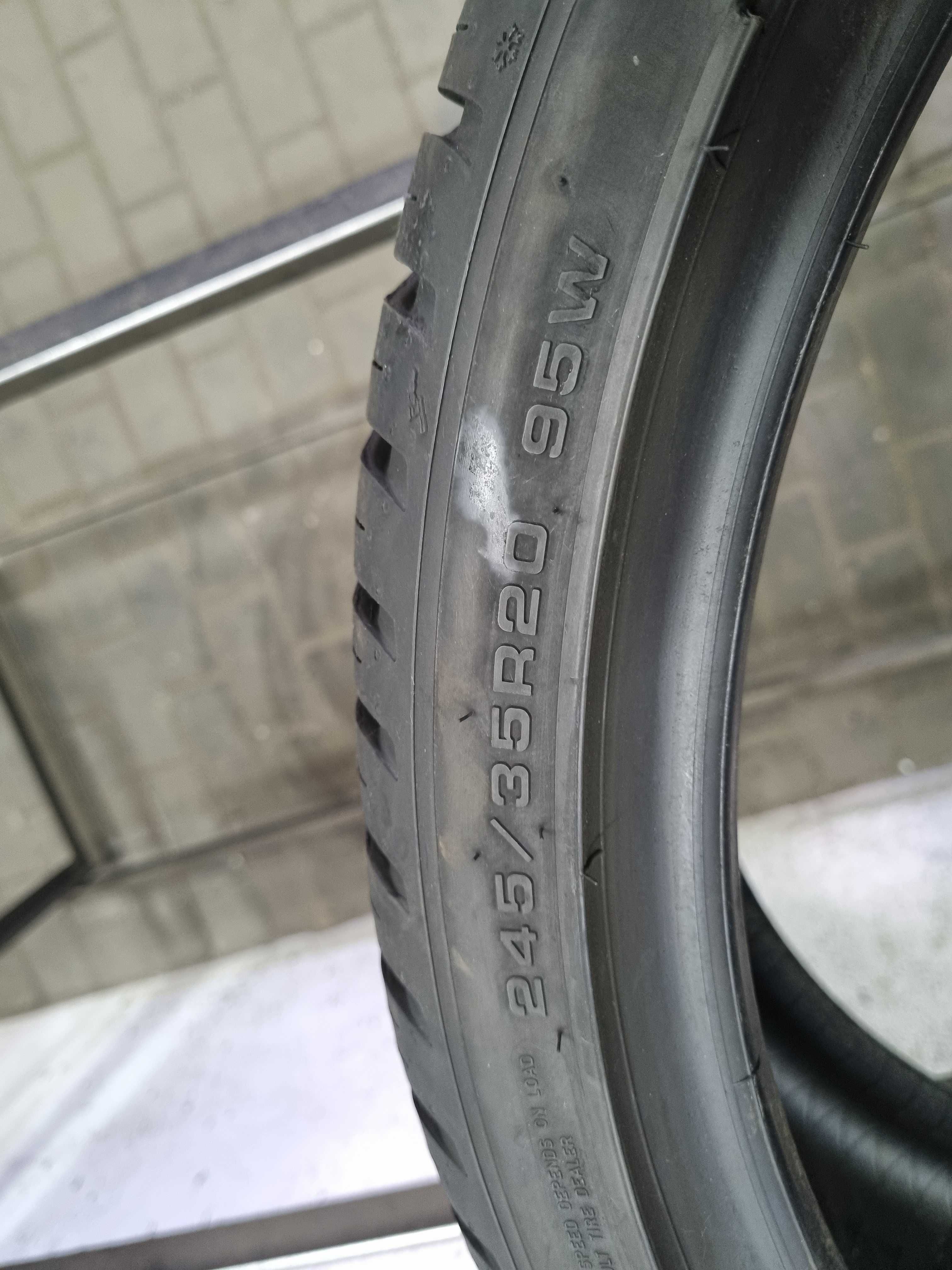 245/35/20 95W Goodyear Vector 4seasons Gen-3 D.1624