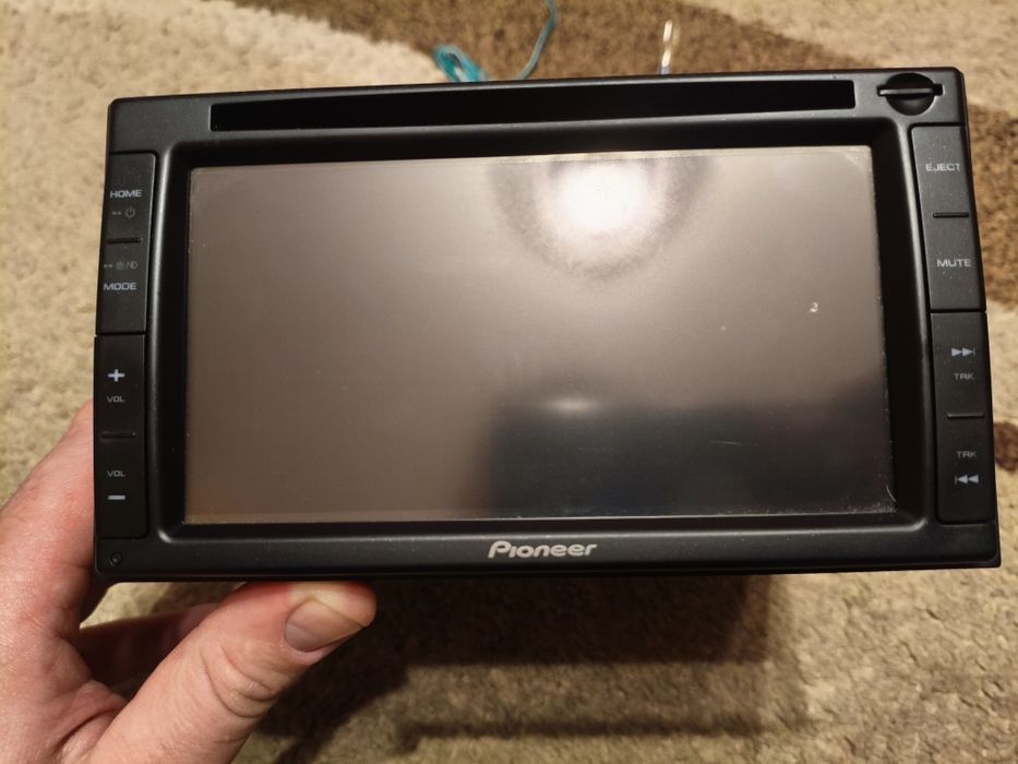 Radio 2 din. PIONEER AVIC-F55OBT