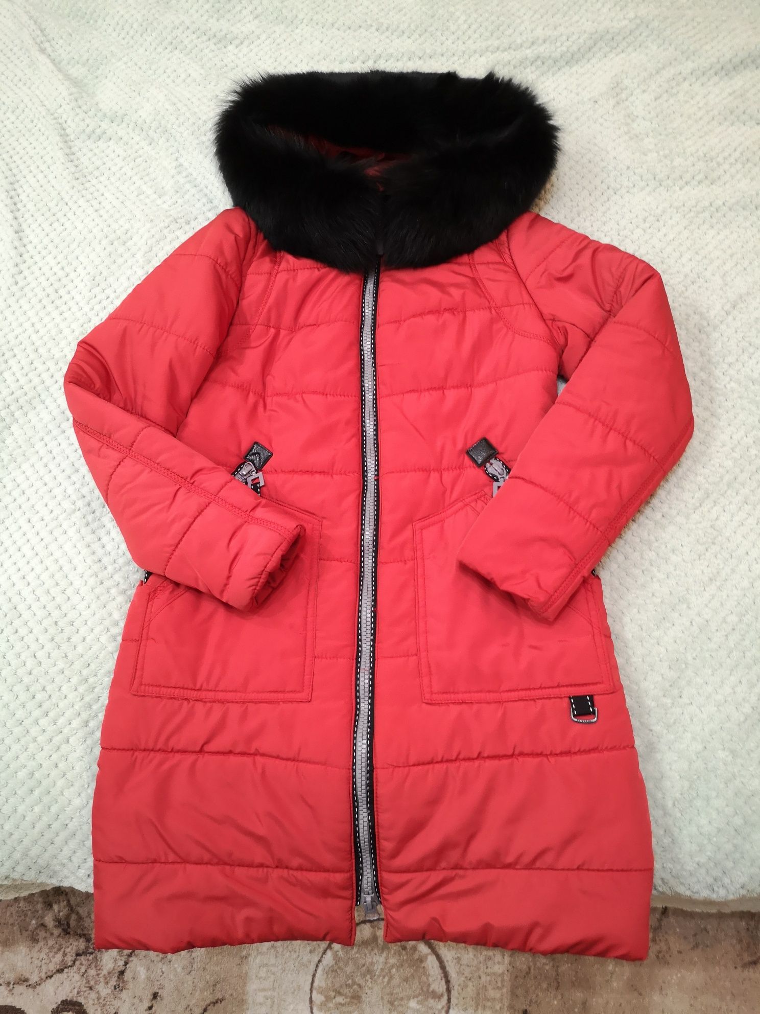 Жіноча тепла зима куртка 44 розмір синтапон