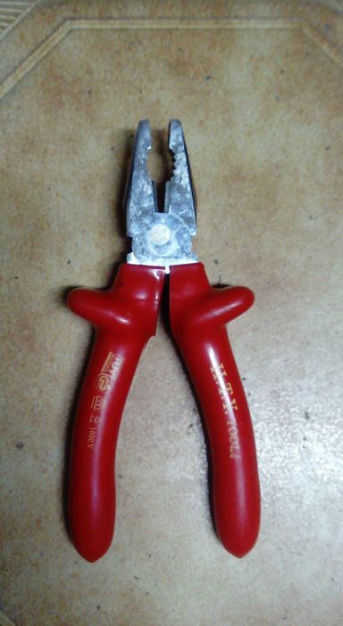 Vendo 4 Alicates