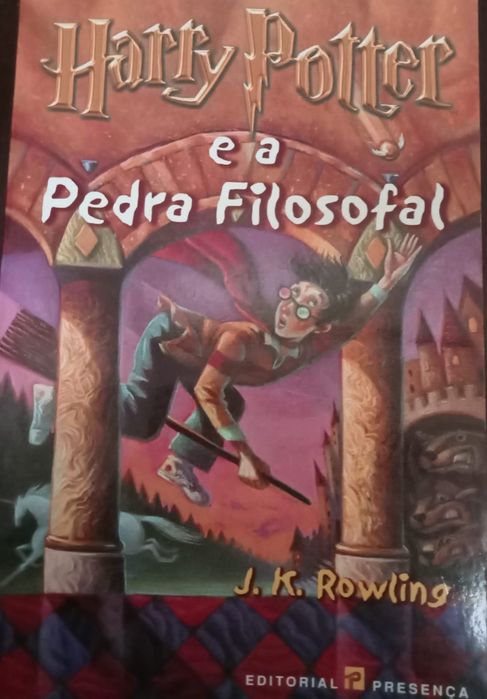 Livro Harry Poter e a Pedra Filosofal