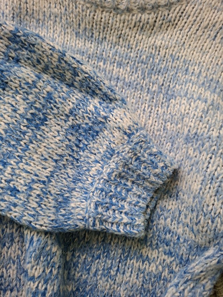Sweter niebieski C&A