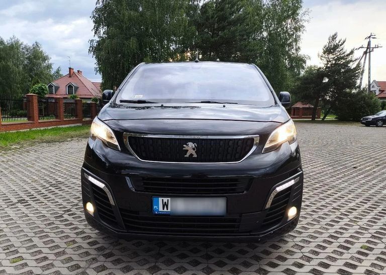 Peugeot Traveller 2.0 BlueHDi Long Business