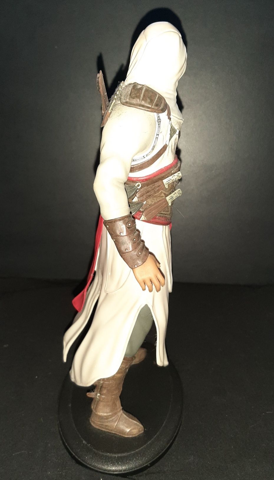 Vendo Estátua/Figura Assassin's Creed 1 (Altaïr Ibn-La'Ahad)
26Cm