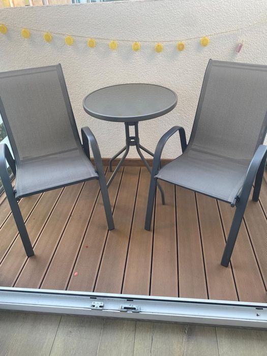 Stolik i 2 krzesła na balkon, ogród