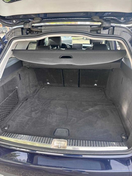 Mercedes-Benz C 220 BlueTEC Avantgarde + Aut 7G-TRONIC