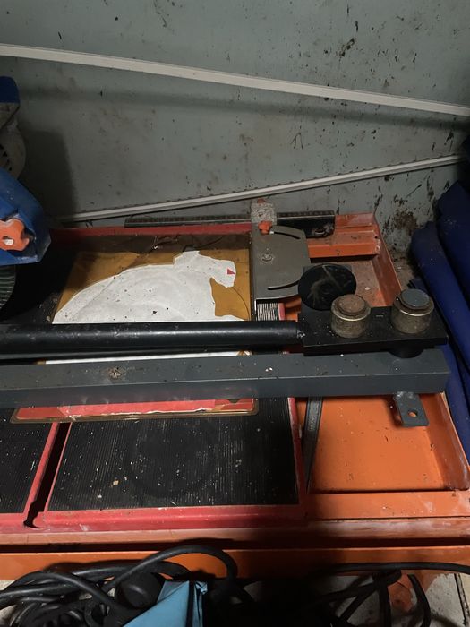 Maquina de corte granito e marmore