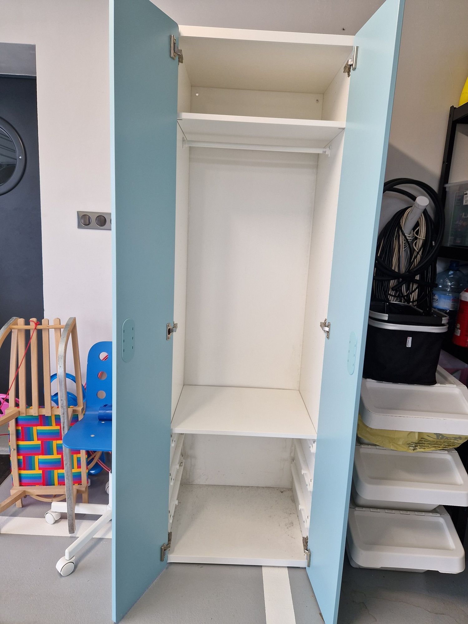Szafa dziecięca Ikea z szufladami