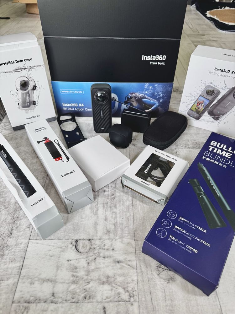 Insta360 X4 Invisible Dive Bundle + Dodatkowy Akumulator STAN JAK NOWY