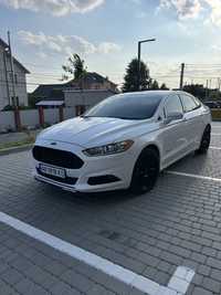 Ford Fusion 2013 гибрид (HEV)