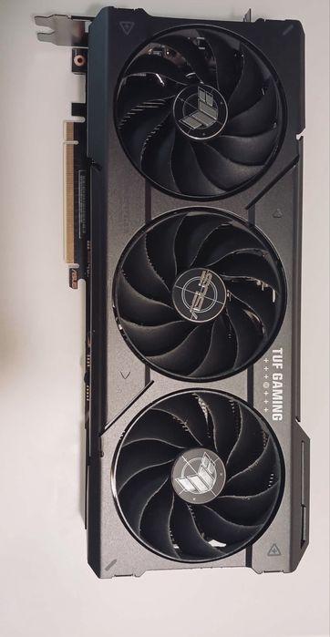 Rtx 4070 Asus Tuf Gaming