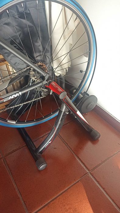 Rolo de treino bicicleta